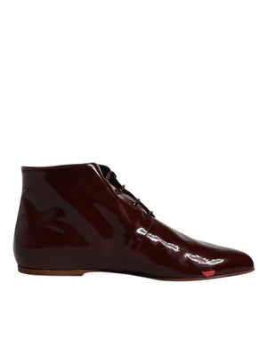 Kastanienbraune Ankle Boots aus Leder mit Schnürung