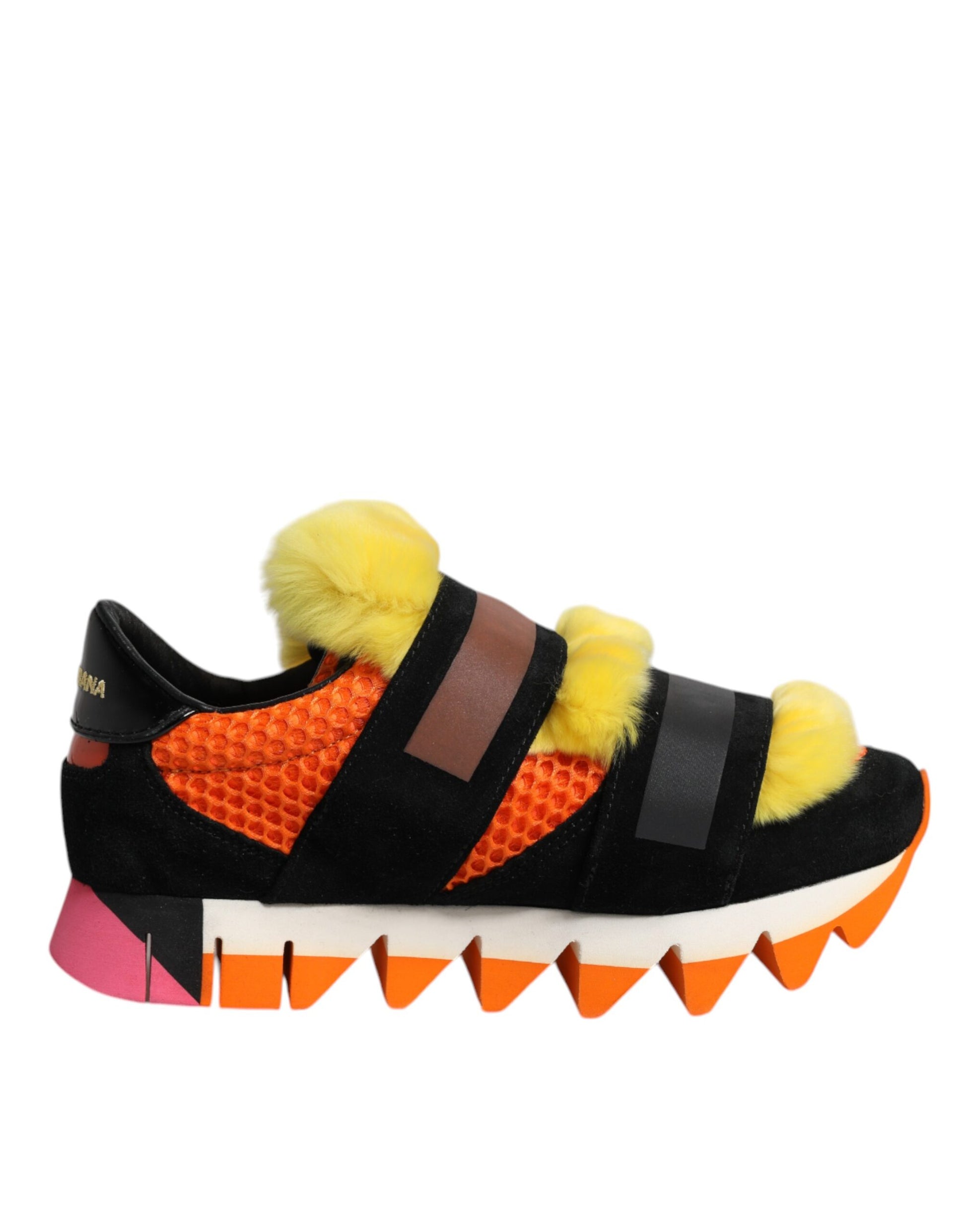 Mehrfarbige Sneakers mit Pelzverzierung