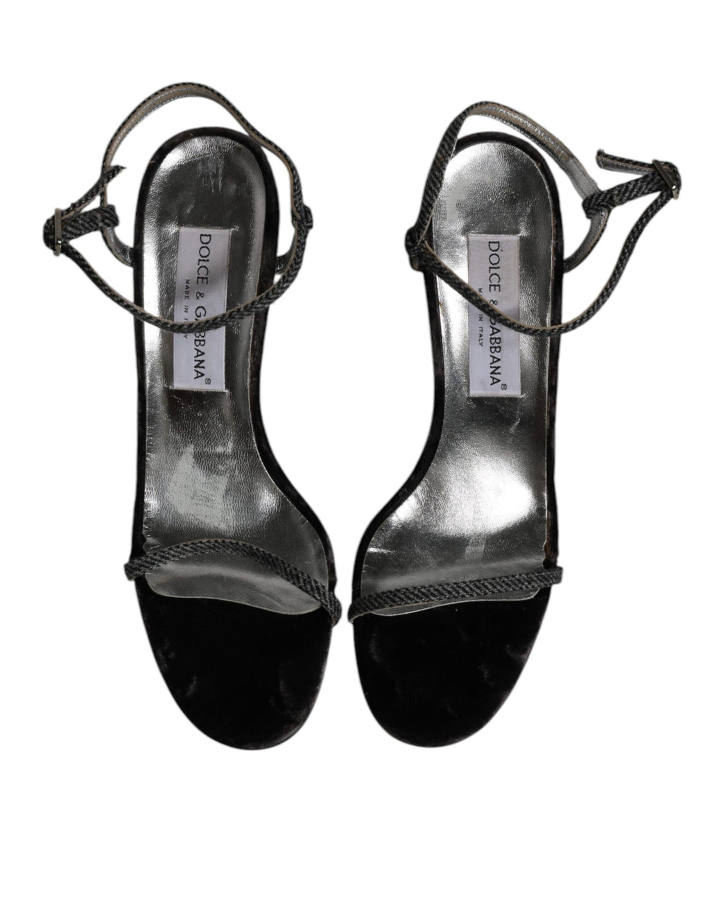 Schwarze High Heels mit Knöchelriemen