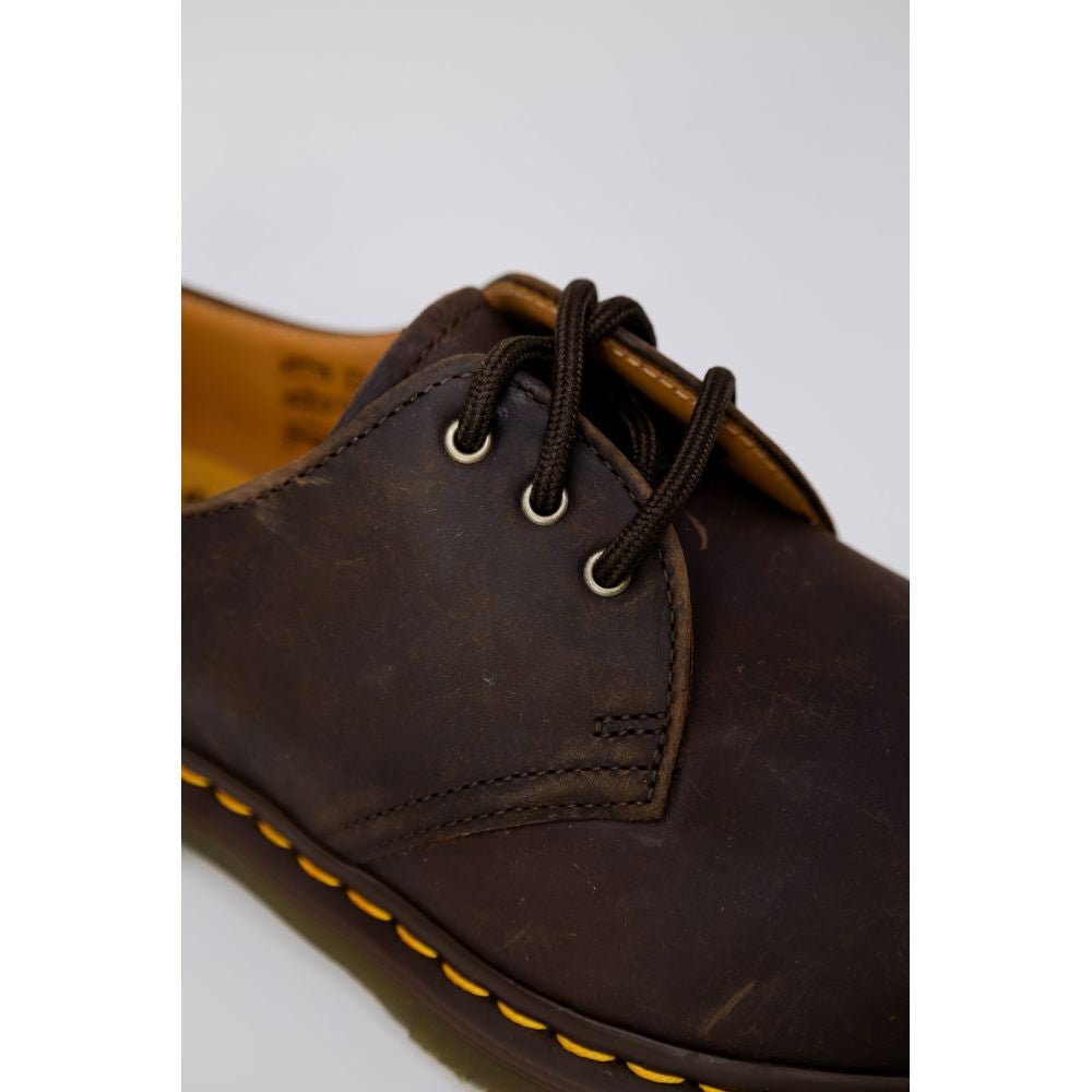Braune Oxfords und Derbys aus Leder