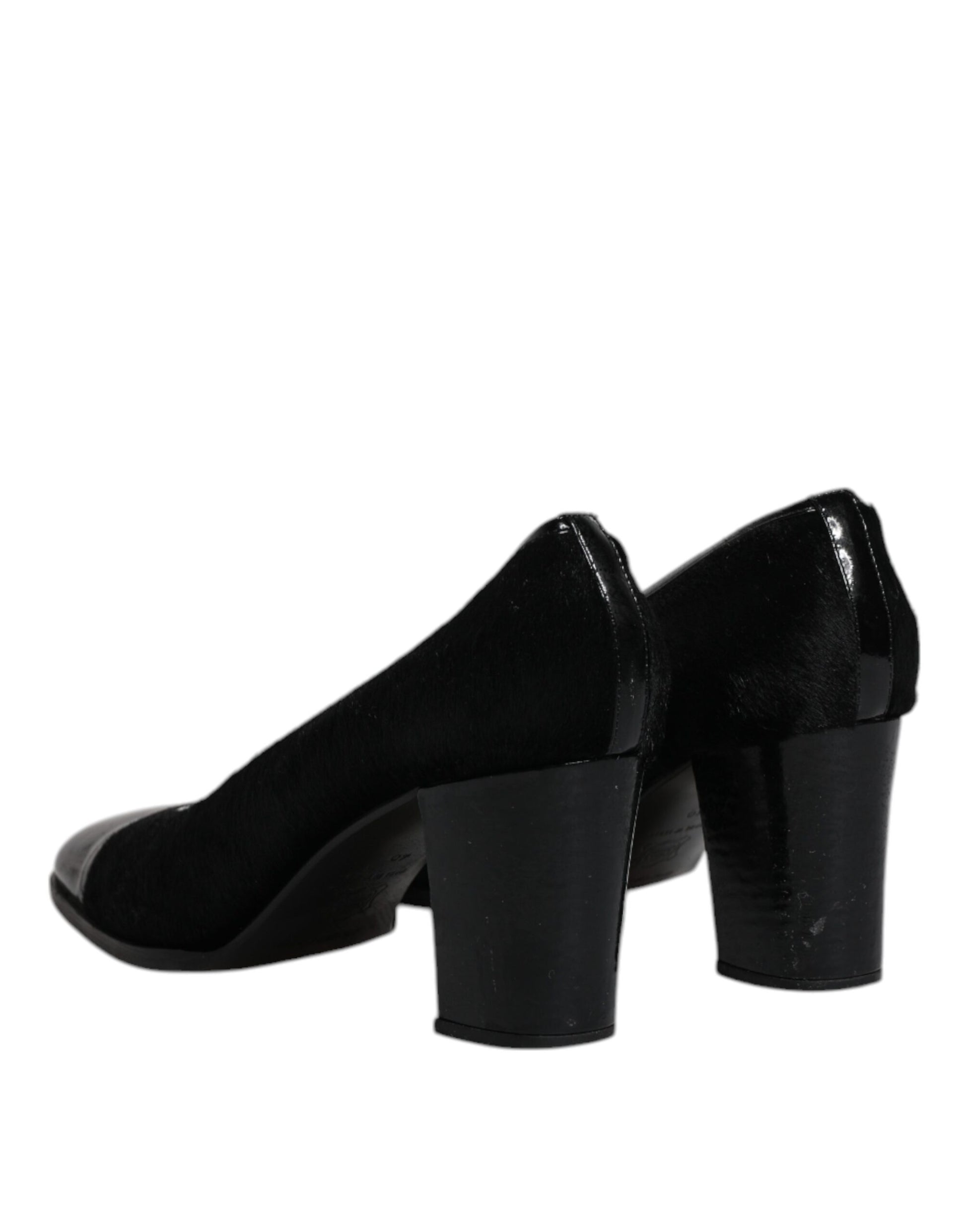 Schwarze Pumps aus Leder mit Blockabsatz