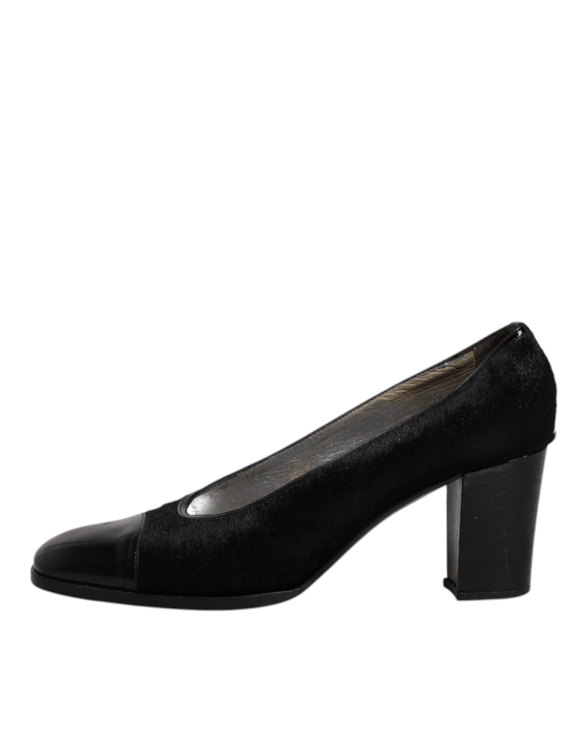 Schwarze Pumps aus Leder mit Blockabsatz