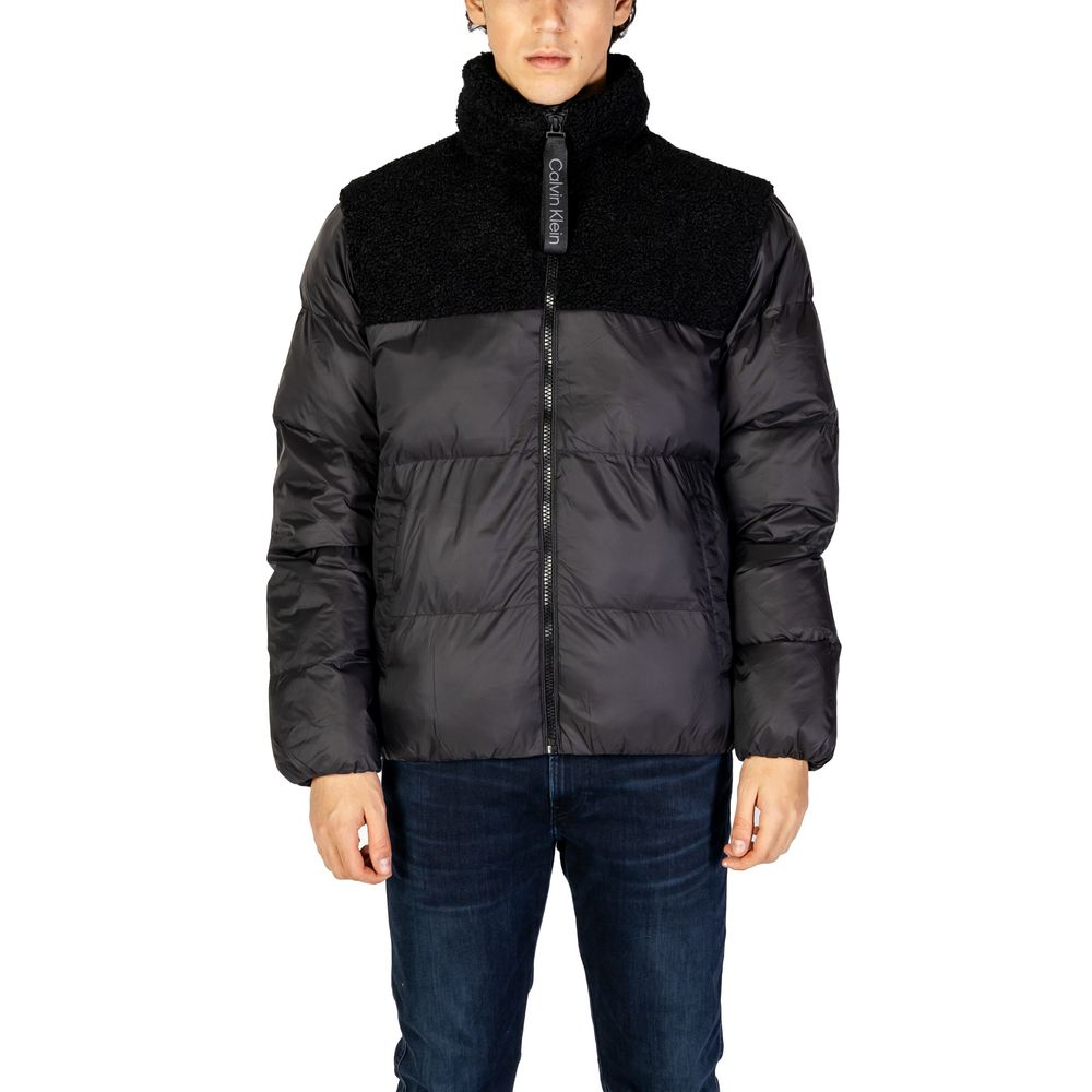Schwarze Jacken und Mäntel aus recyceltem Polyester