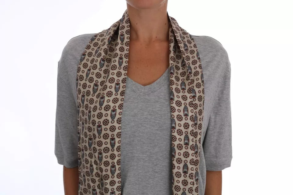 Graues T-Shirt mit Eulen-Seidenschal aus Baumwolle