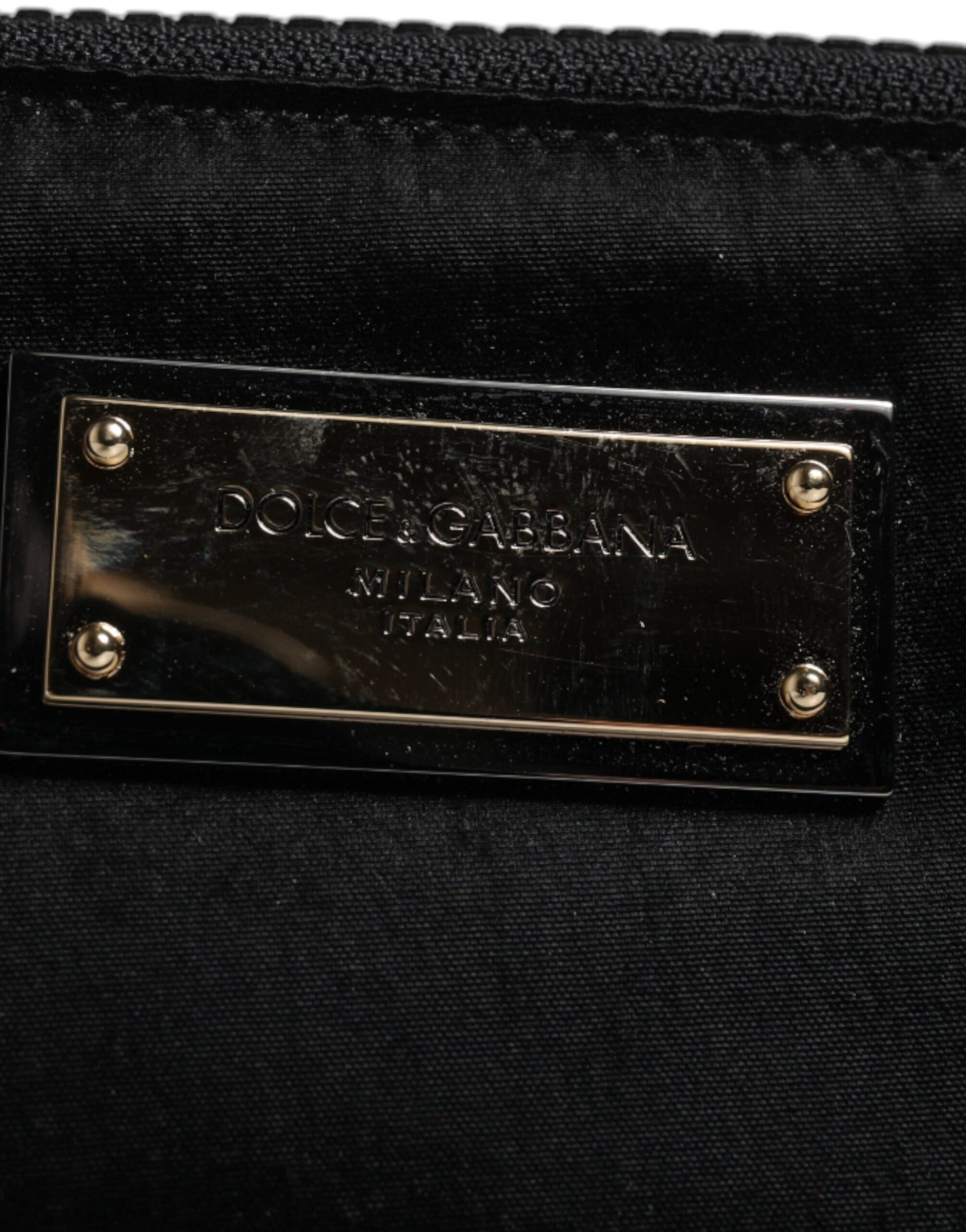 Schwarze Clutch aus Nylon mit Schlüsselring und Logo-Schild