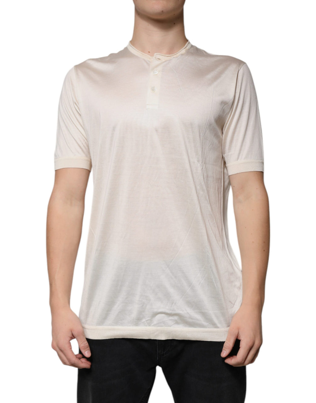 Henley-T-Shirt aus Seide mit Rundhalsausschnitt in Off-White