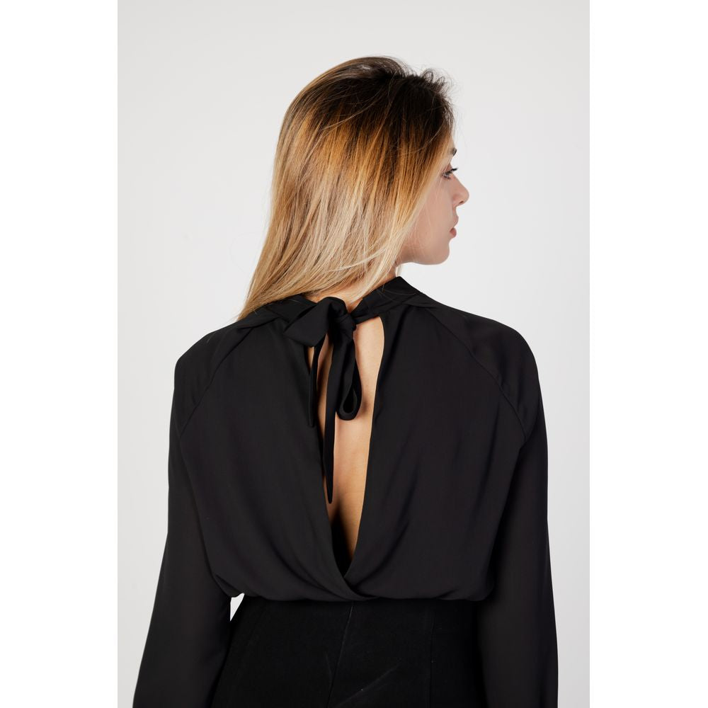Schwarze Polyesterbluse