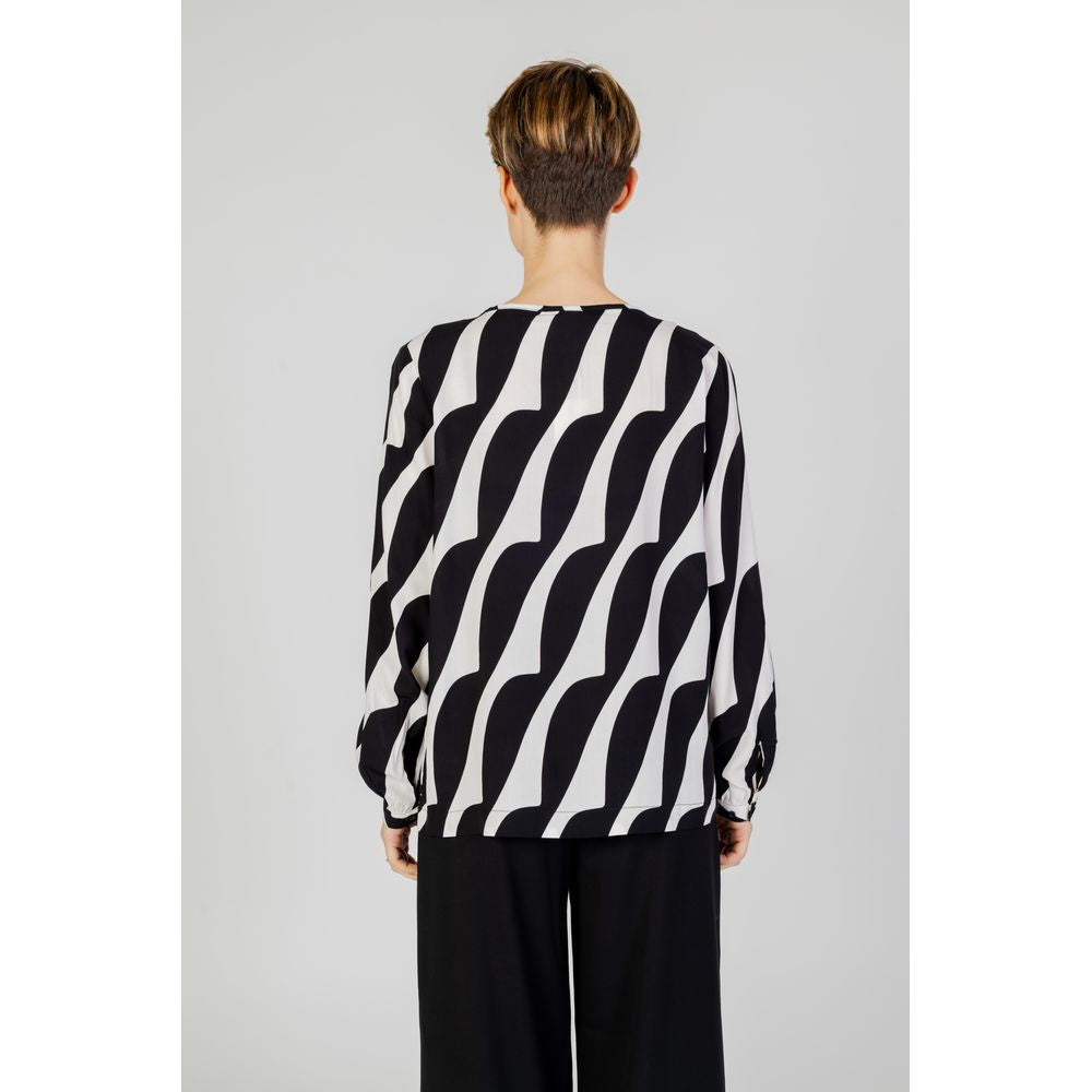 Schwarze Viskosebluse