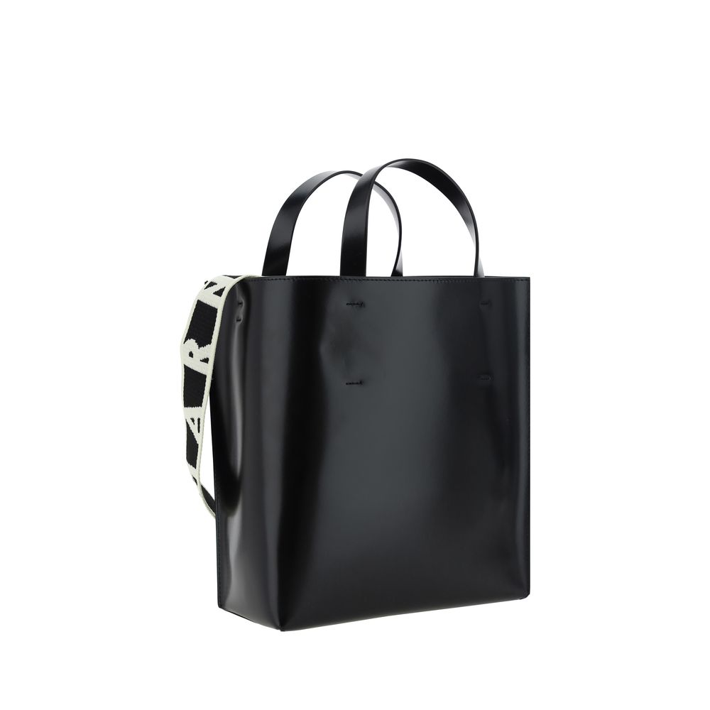 Museo-Handtasche aus Kalbsleder von Marni