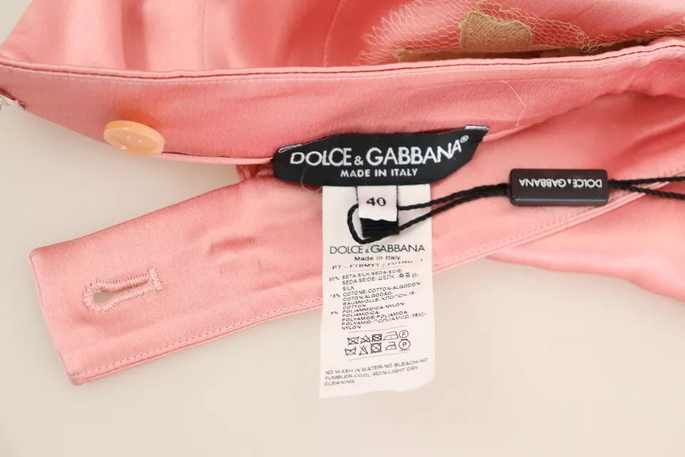 Rosa Hose aus Seidensatin mit weitem Bein und Spitzenbesatz