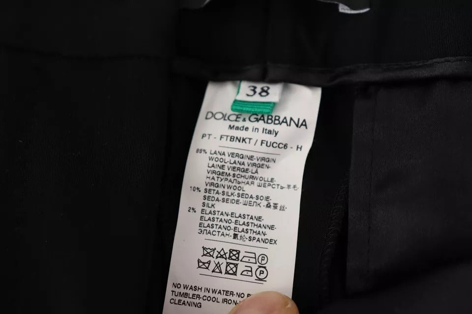 Schwarz-weiß gestreifte Karottenhose aus Wolle