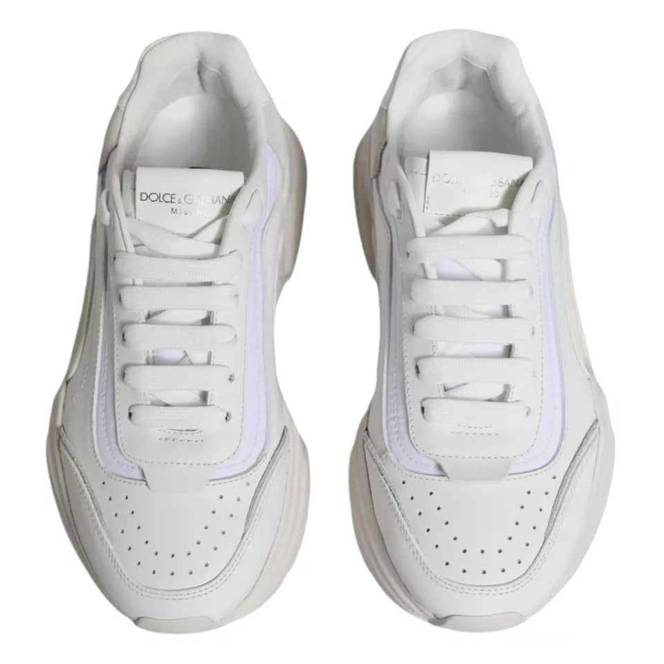 Weiße Daymaster Low Top Sneakers Schuhe