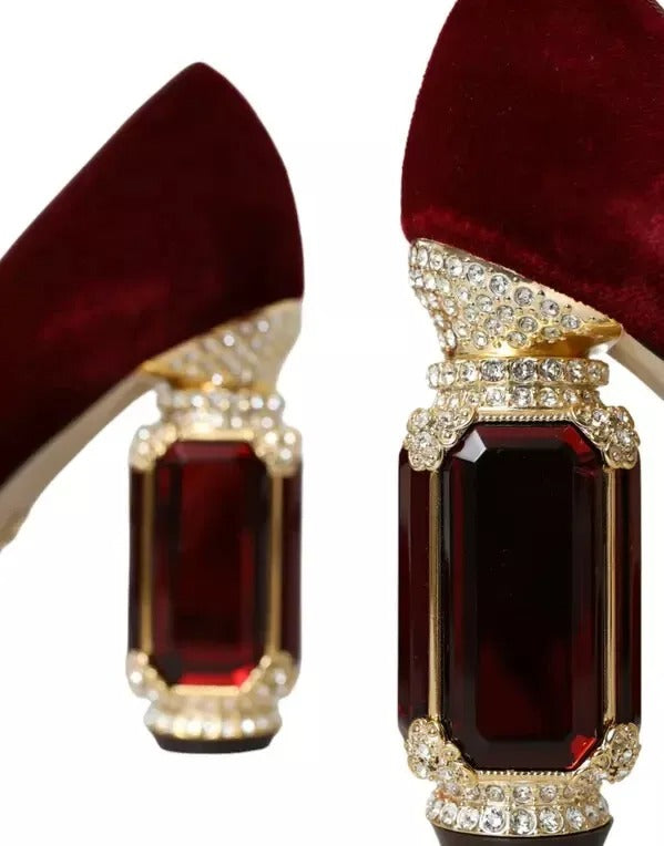Roter Samt mit goldenen Kristallen und Absatz Mary Janes