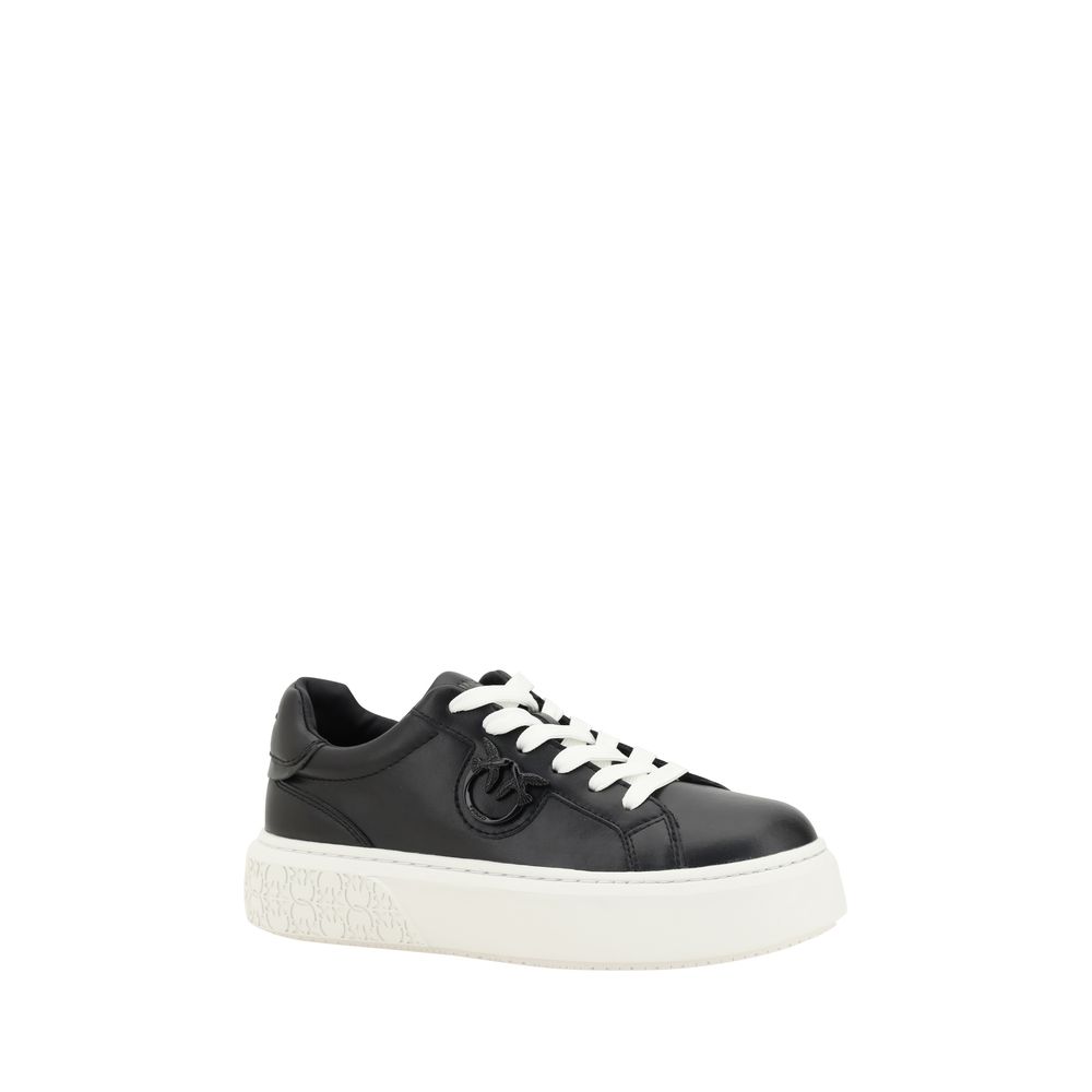 Yoko Sneaker