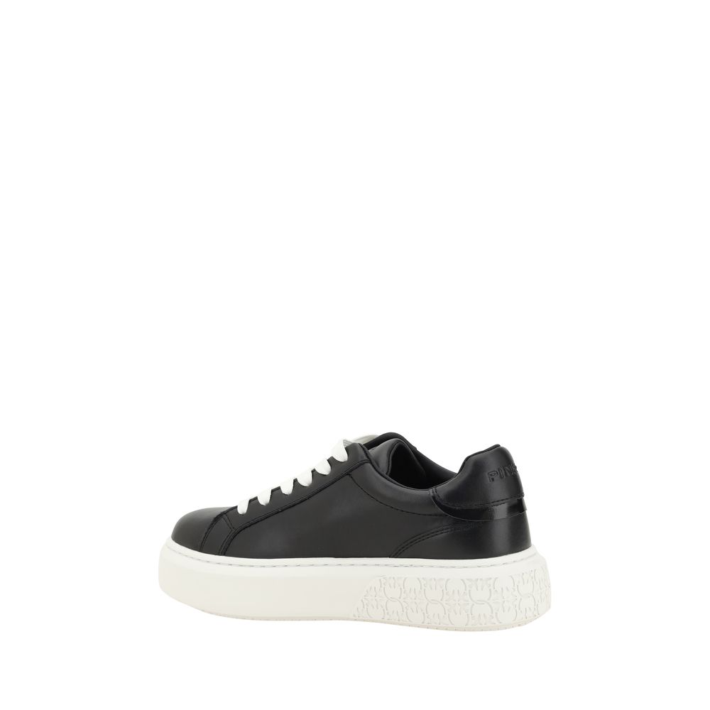 Yoko Sneaker