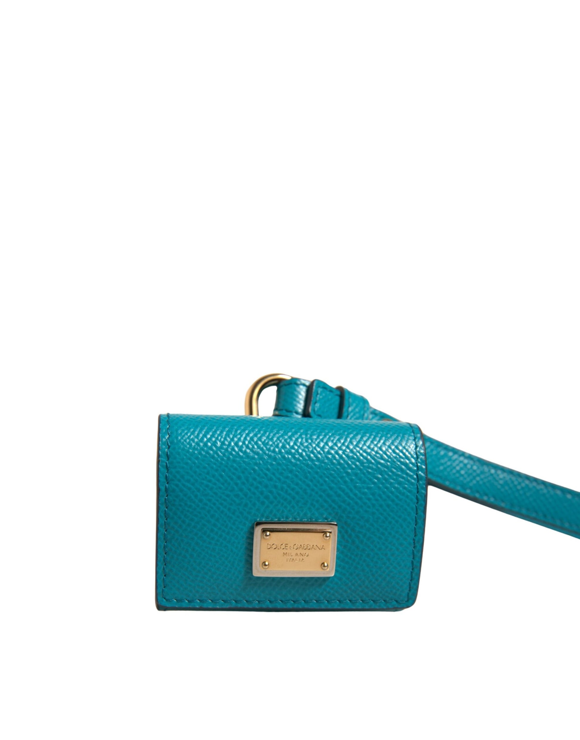 Airpods-Hülle aus Leder mit grünem Logo-Schild und goldenem Metallband