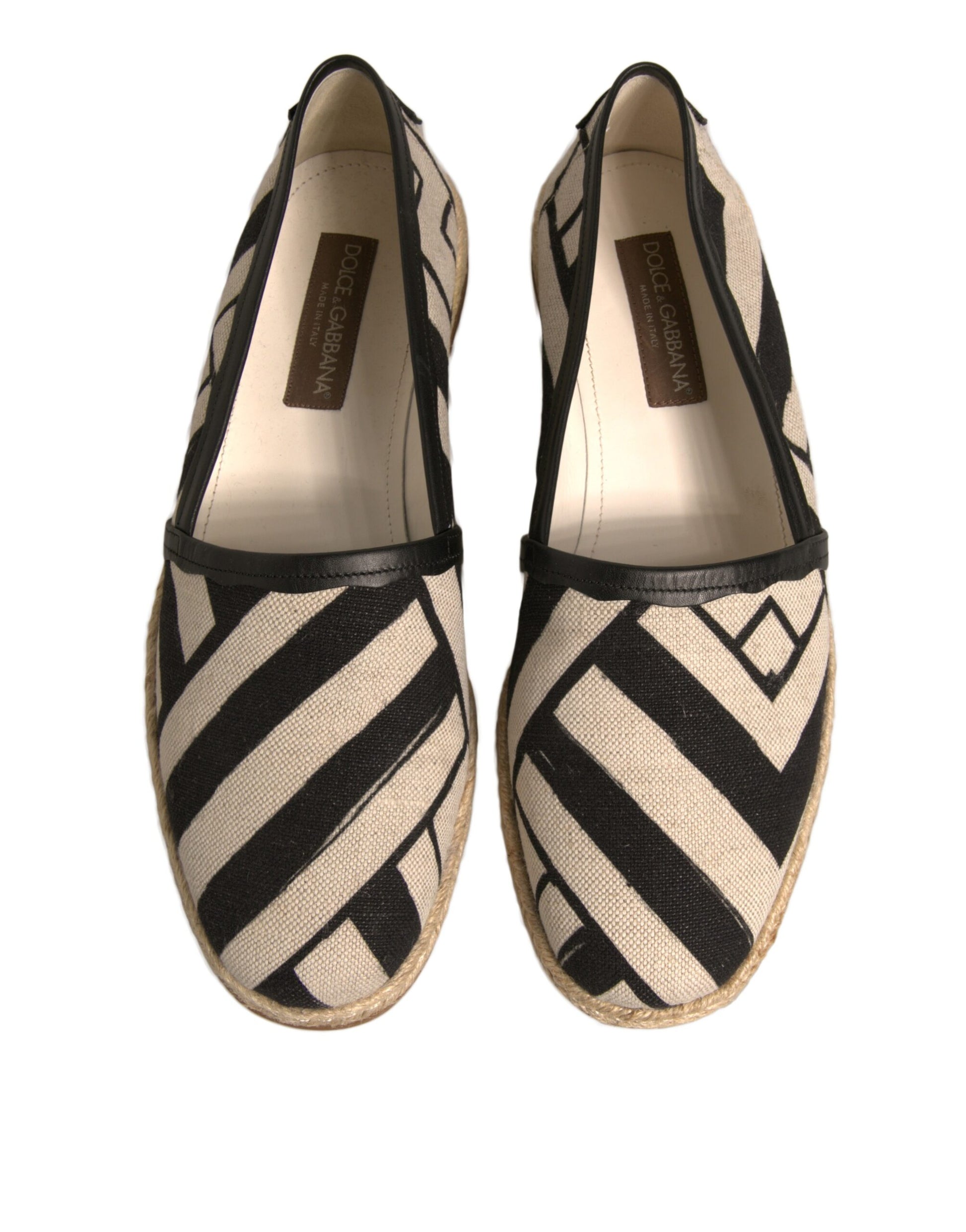 Espadrille-Schuhe mit schwarzen und weißen Streifen