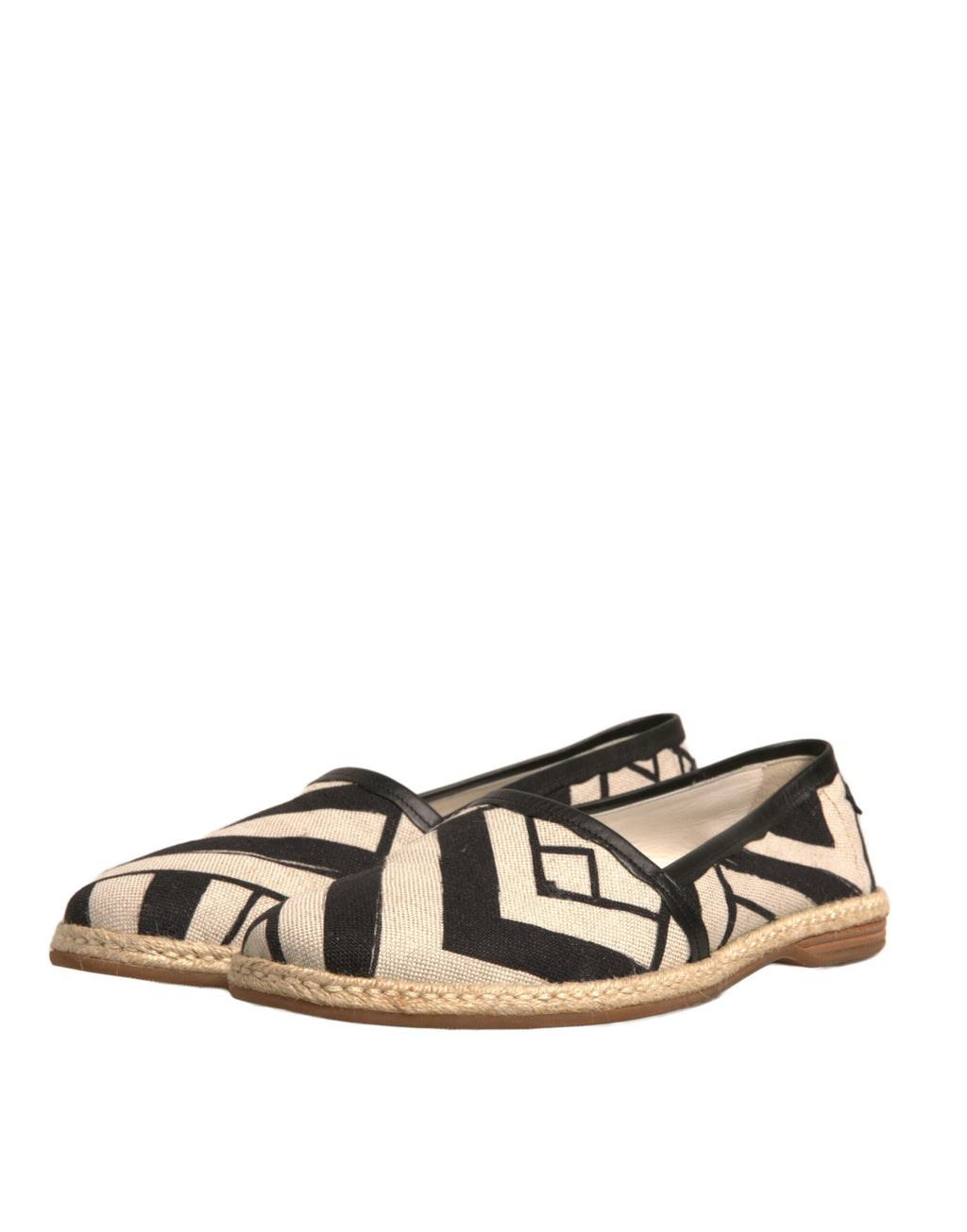 Espadrille-Schuhe mit schwarzen und weißen Streifen