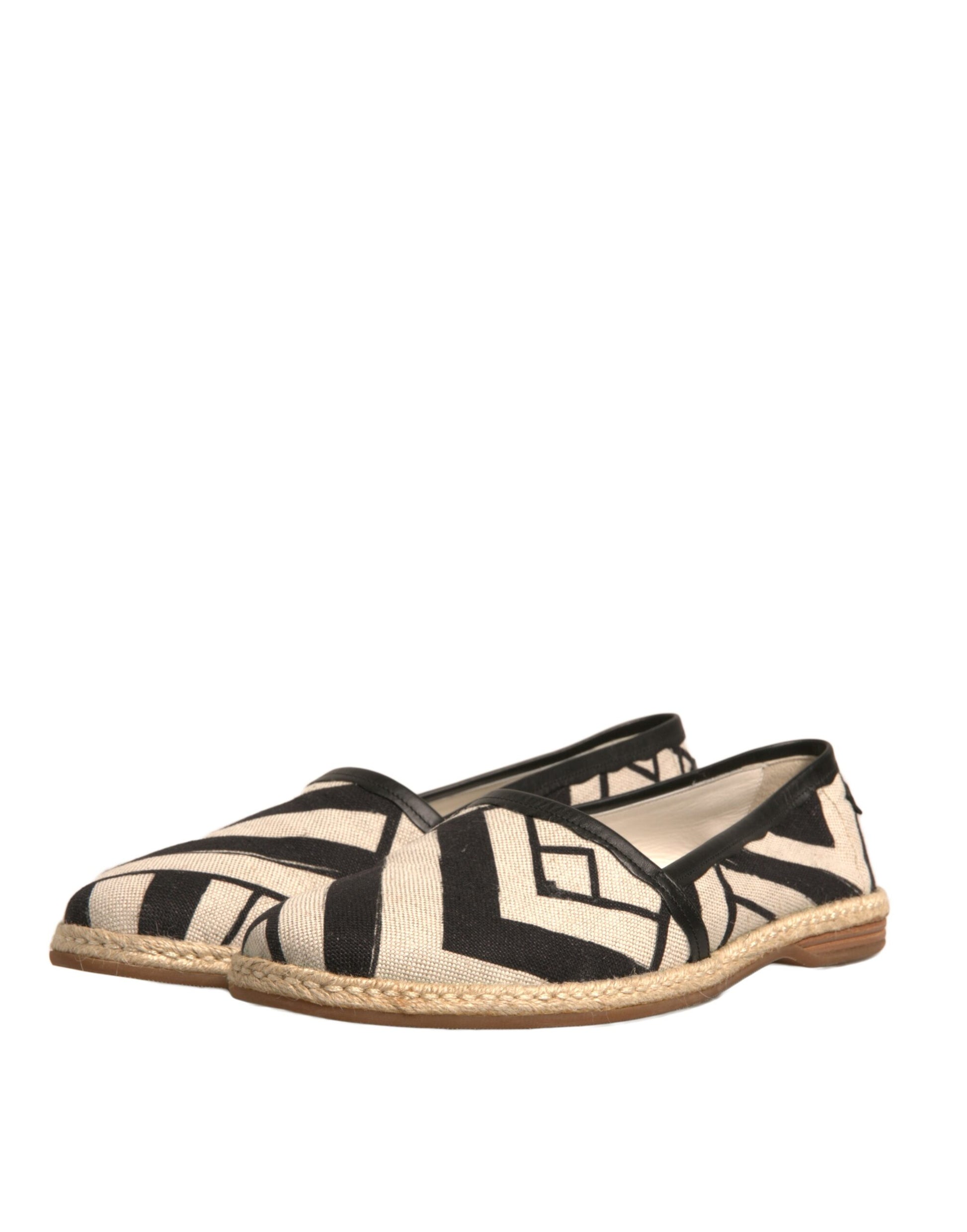 Espadrille-Schuhe mit schwarzen und weißen Streifen