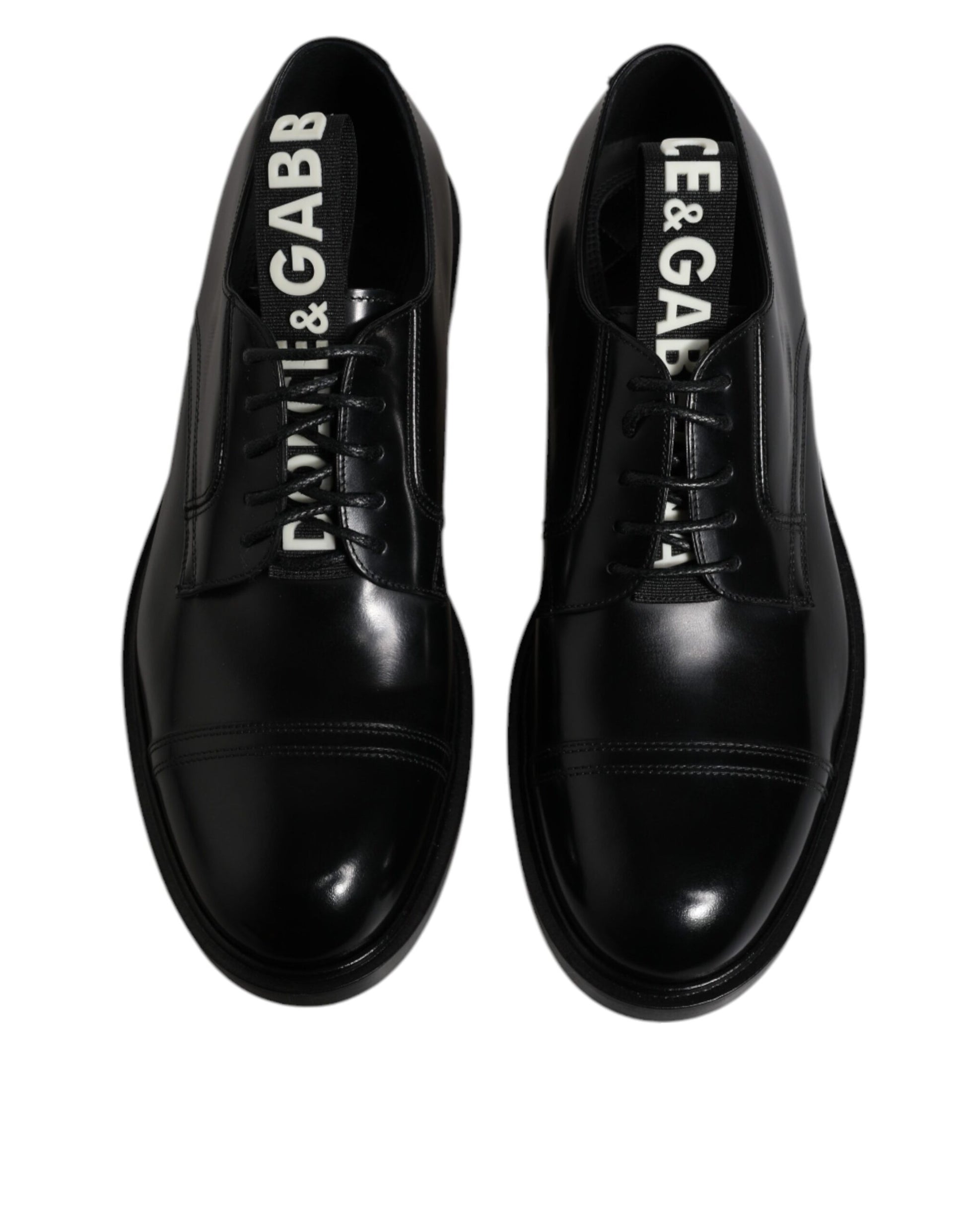 Schwarze Derby-Schnürschuhe aus Lackleder für formelle Anlässe