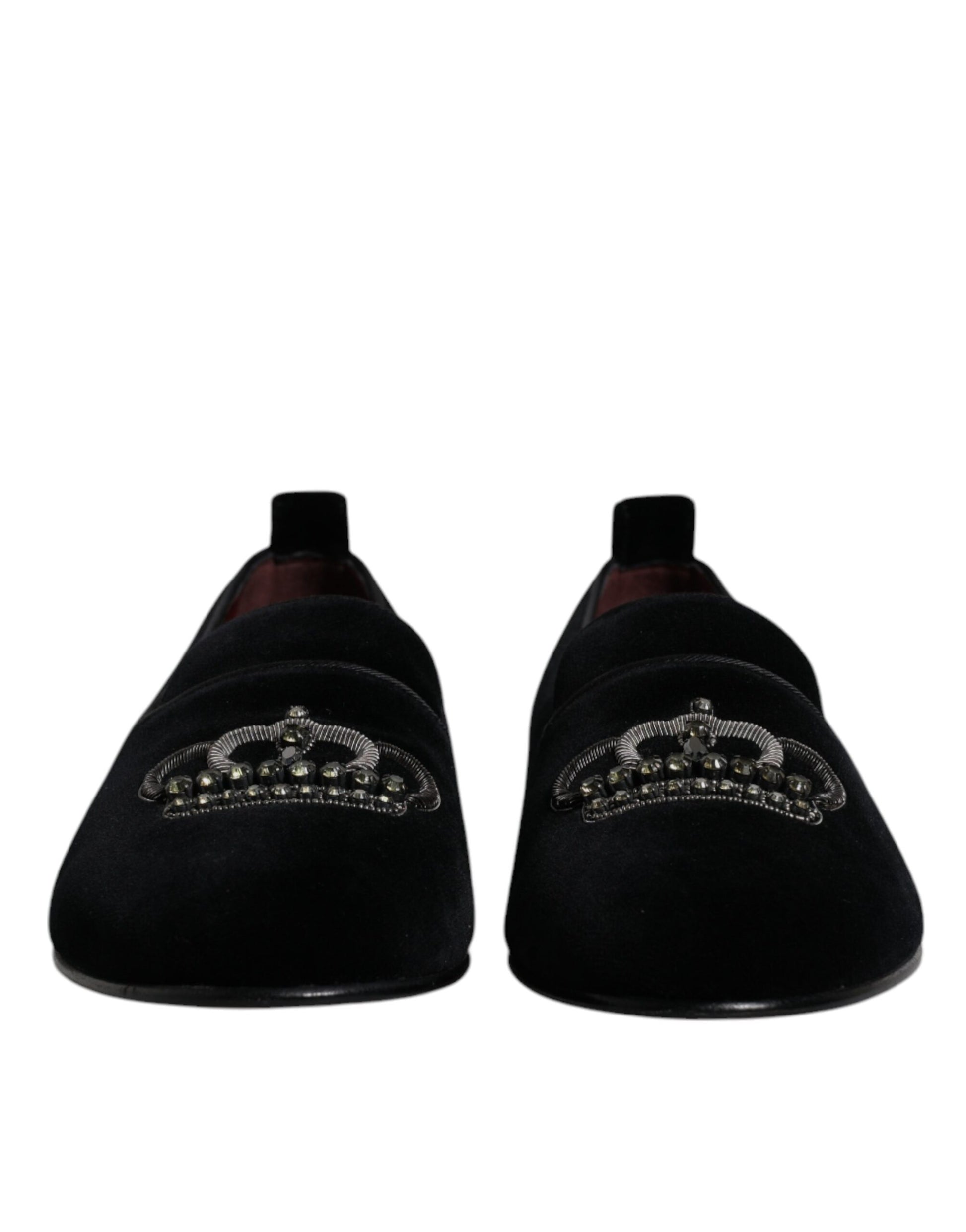 Schwarze Loafer aus Samt mit Kristallkrone und formeller Kleidung