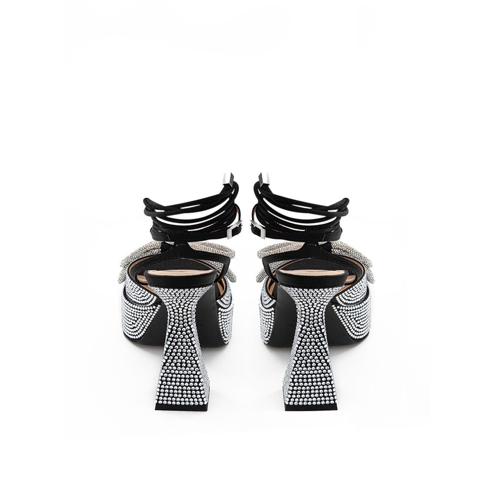 Schicke schwarze Leder-Plateaus für einen gehobenen Stil