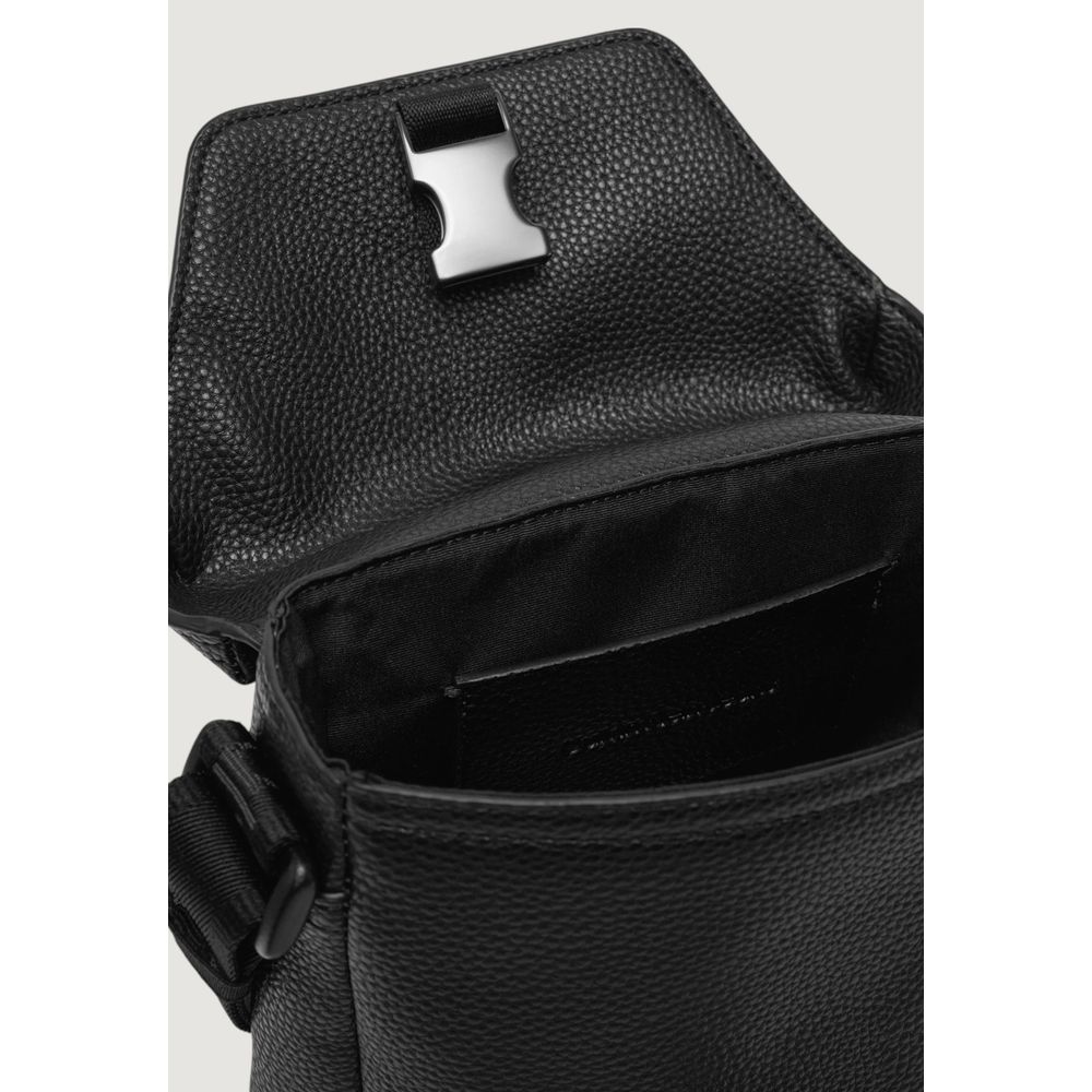 Schwarze Umhängetasche aus Polyethylen