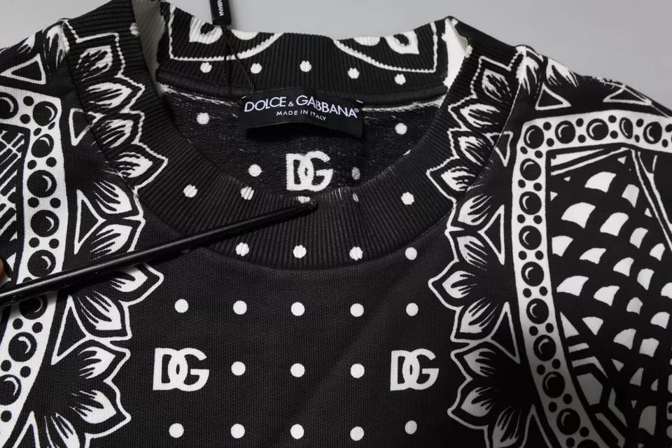 Weißer, schwarzer Baumwoll-Sweatshirt-Pullover mit Aufdruck