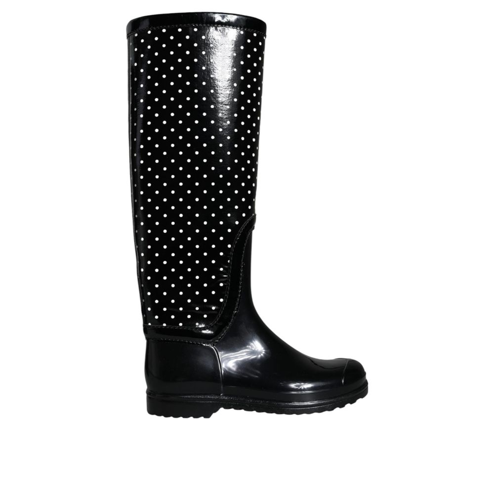 Schwarzer Gummistiefel