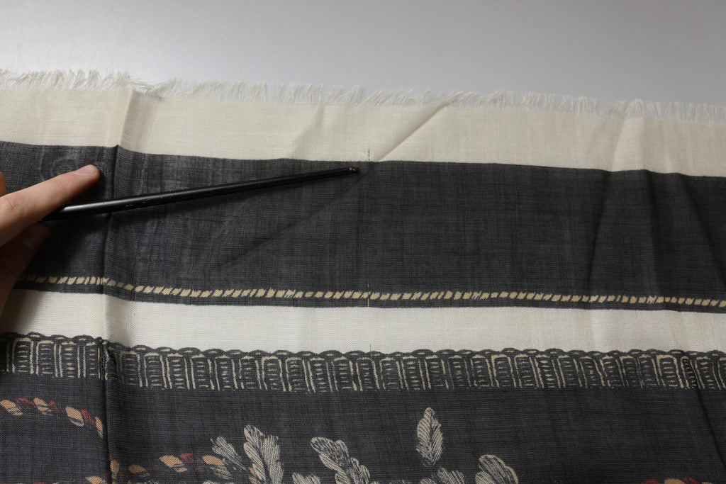 Mehrfarbig bedruckter Foulard aus Kaschmir