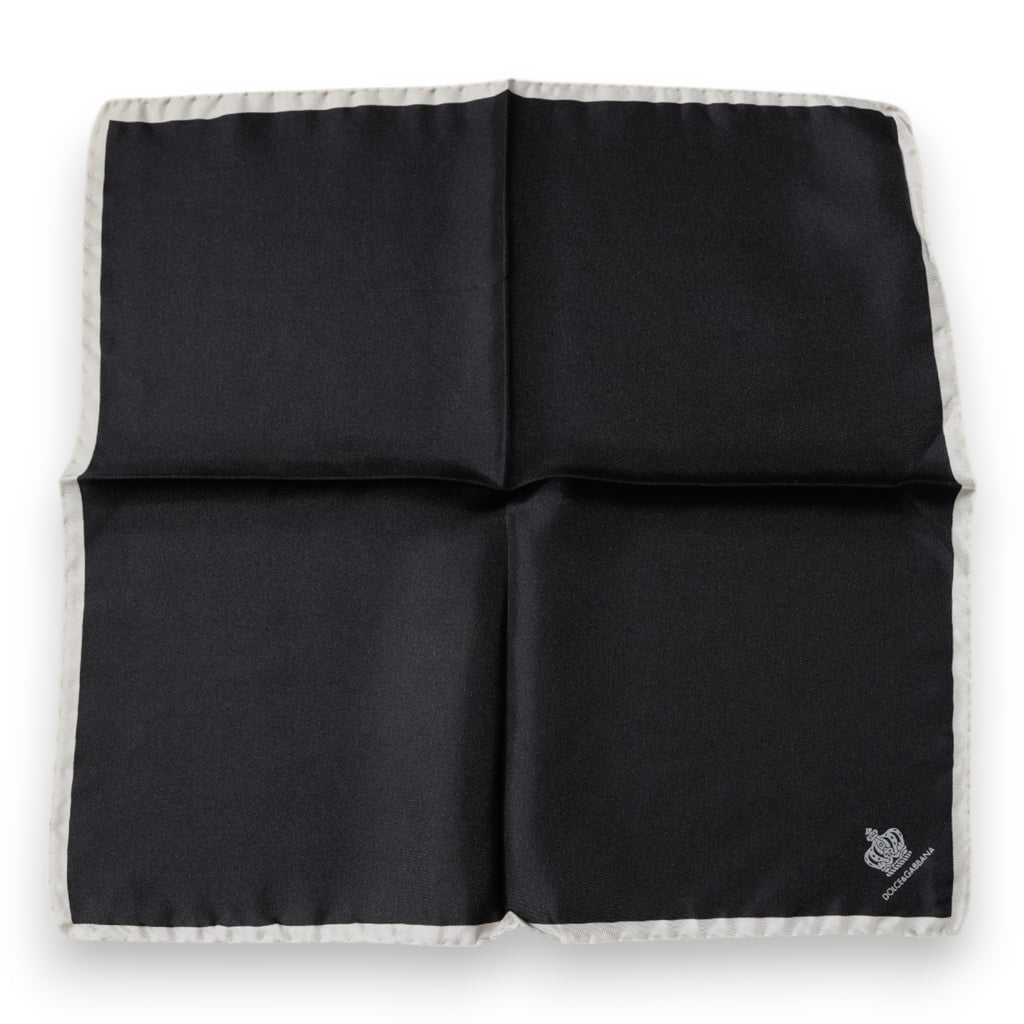 Quadratischer Taschentuchschal mit schwarzem Kronenlogo