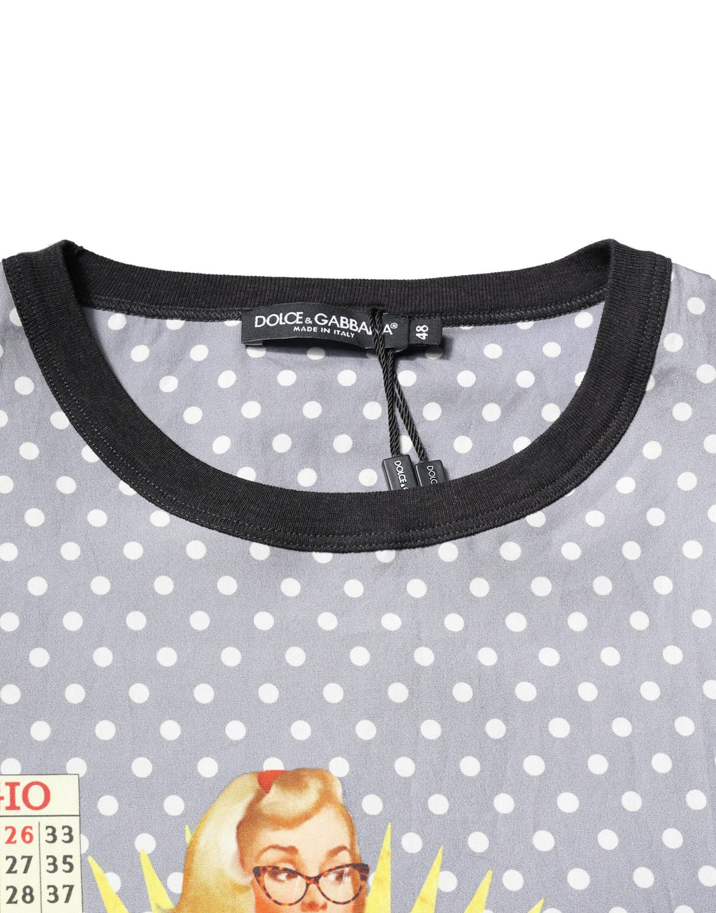 Graues T-Shirt mit Rundhalsausschnitt und Pin-Up-Print mit Polka Dots