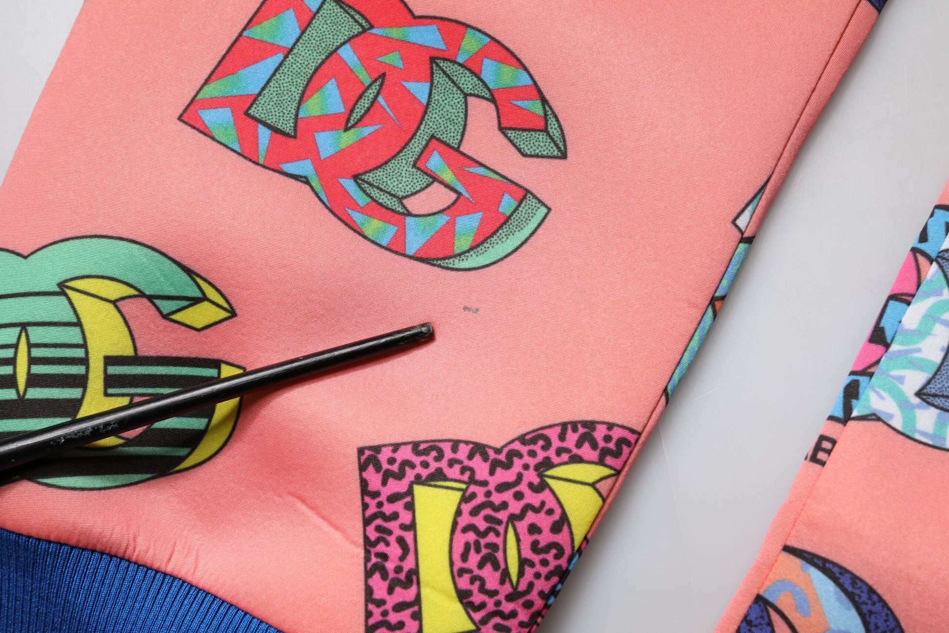 Rosa Jogginghose mit Logo-Monogramm