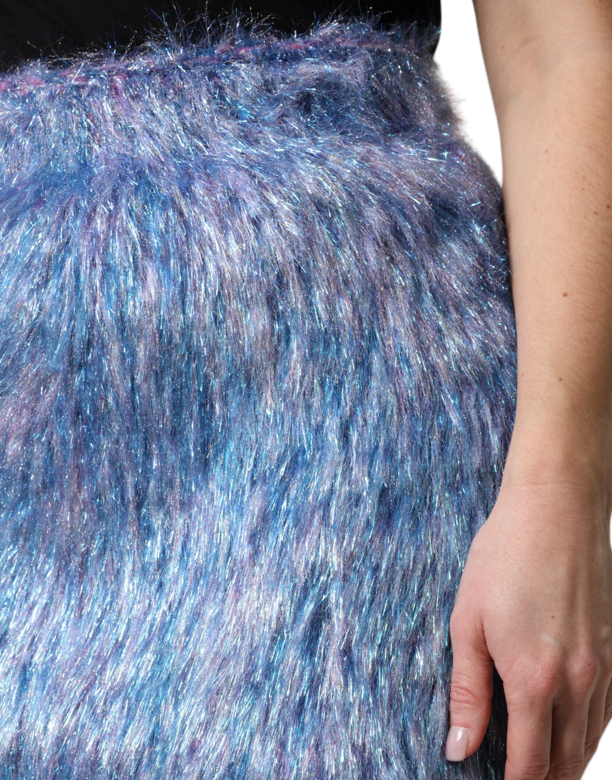 Mehrfarbiger Minirock aus Plüsch mit hoher Taille