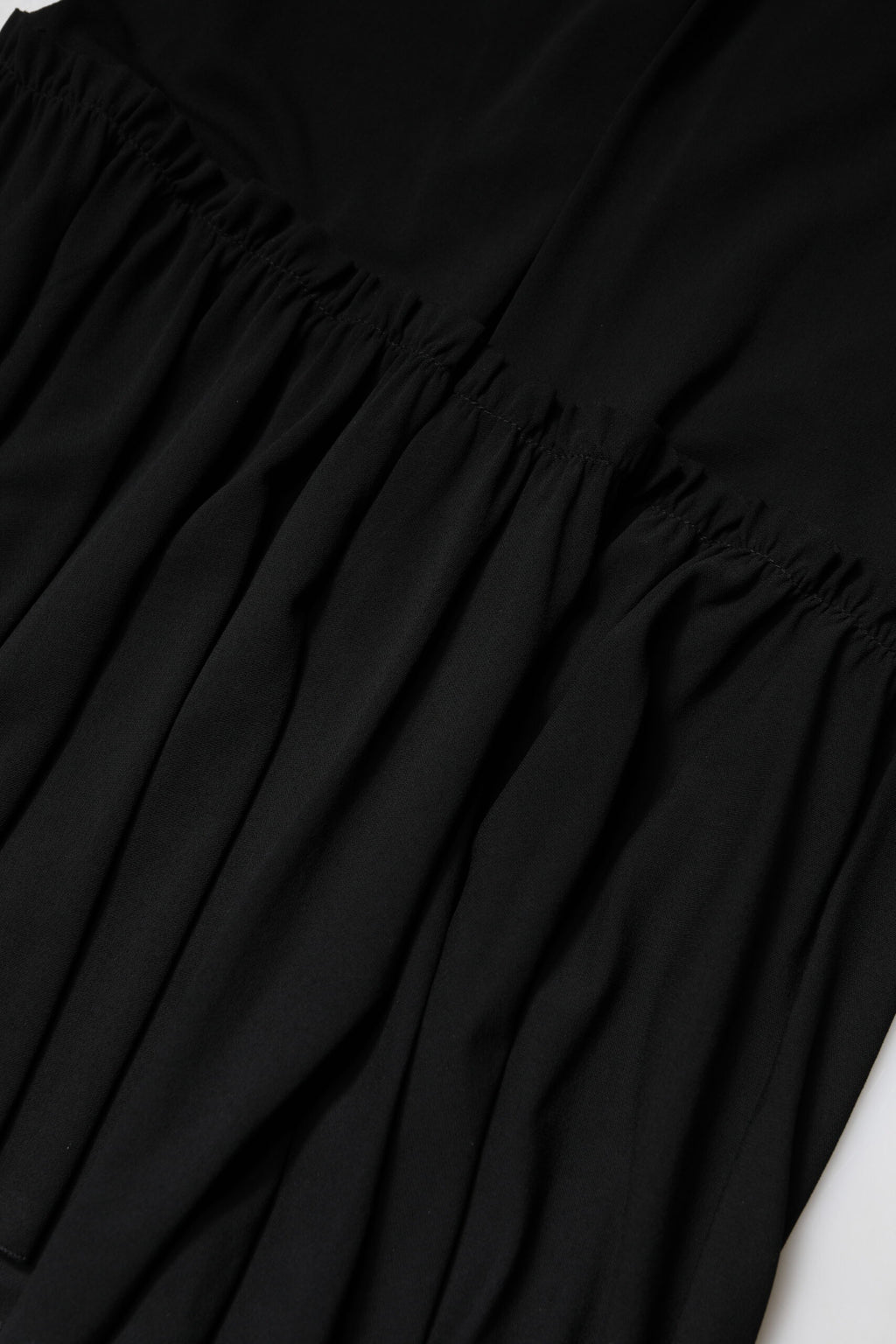 Schwarzer Midirock mit hoher Taille im Meerjungfrauenschnitt