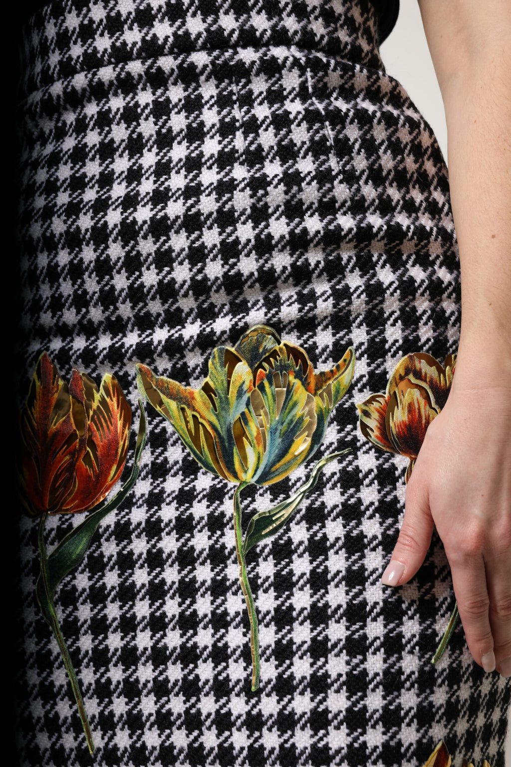 Mehrfarbiger Bleistiftrock mit Blumenmuster und hoher Taille