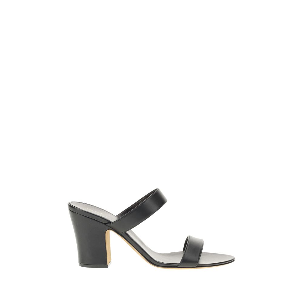 Awar Sandalen