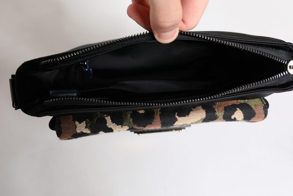 Mehrfarbige Umhängetasche aus Jacquard mit Leopardenmuster