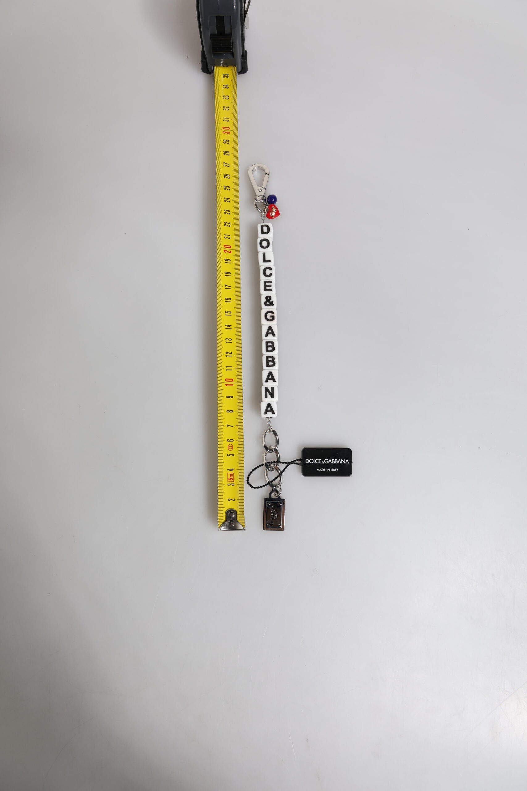 Charm-Armband mit Würfel-Logo und Kette aus silbernem Messing