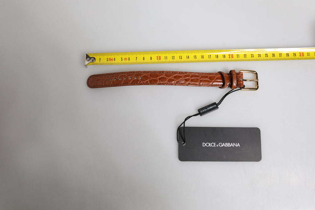 Armband aus strukturiertem Leder in Braun mit goldener Metallschnalle