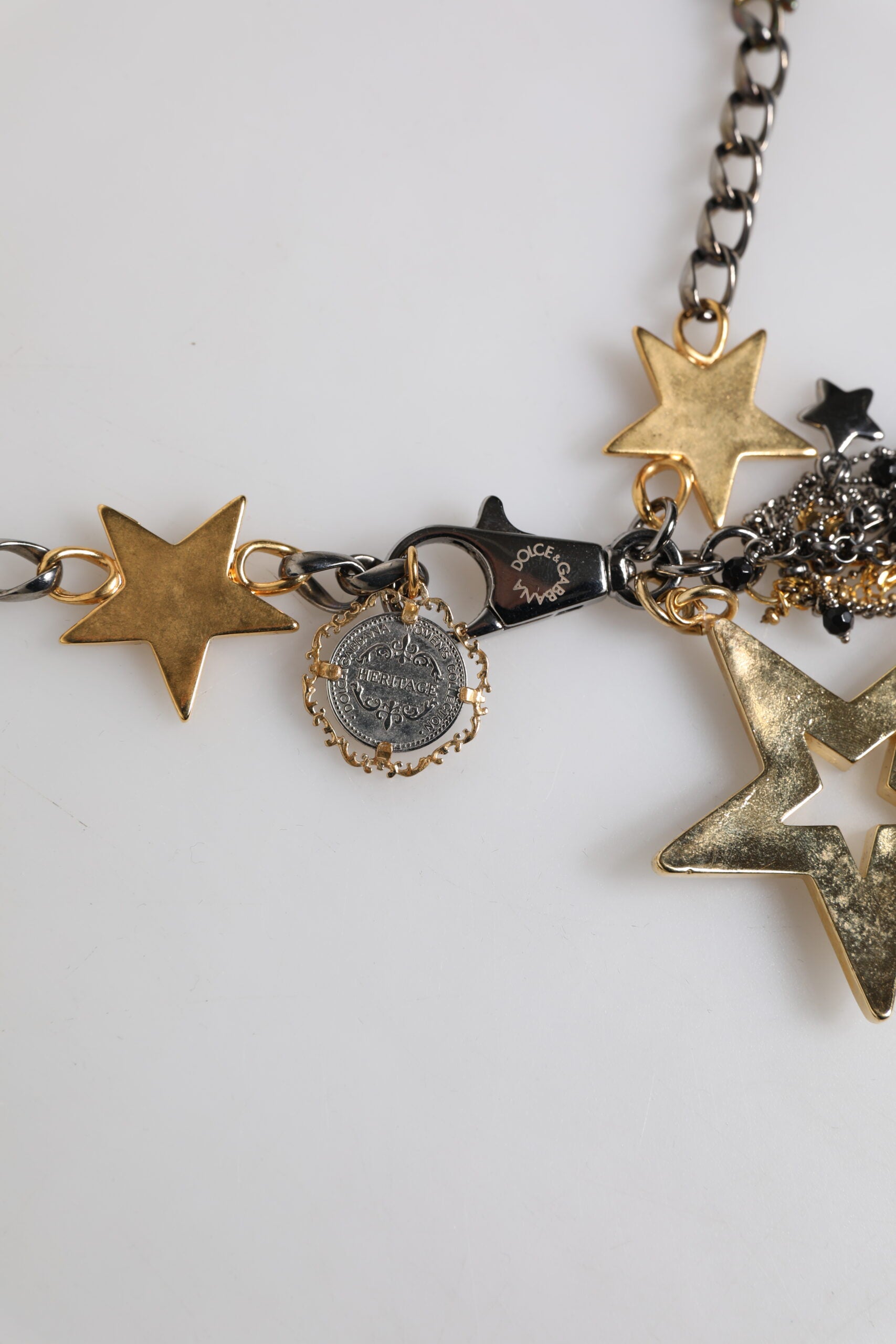 Silber-goldener Taillenkettengürtel aus Messing mit Verzierung