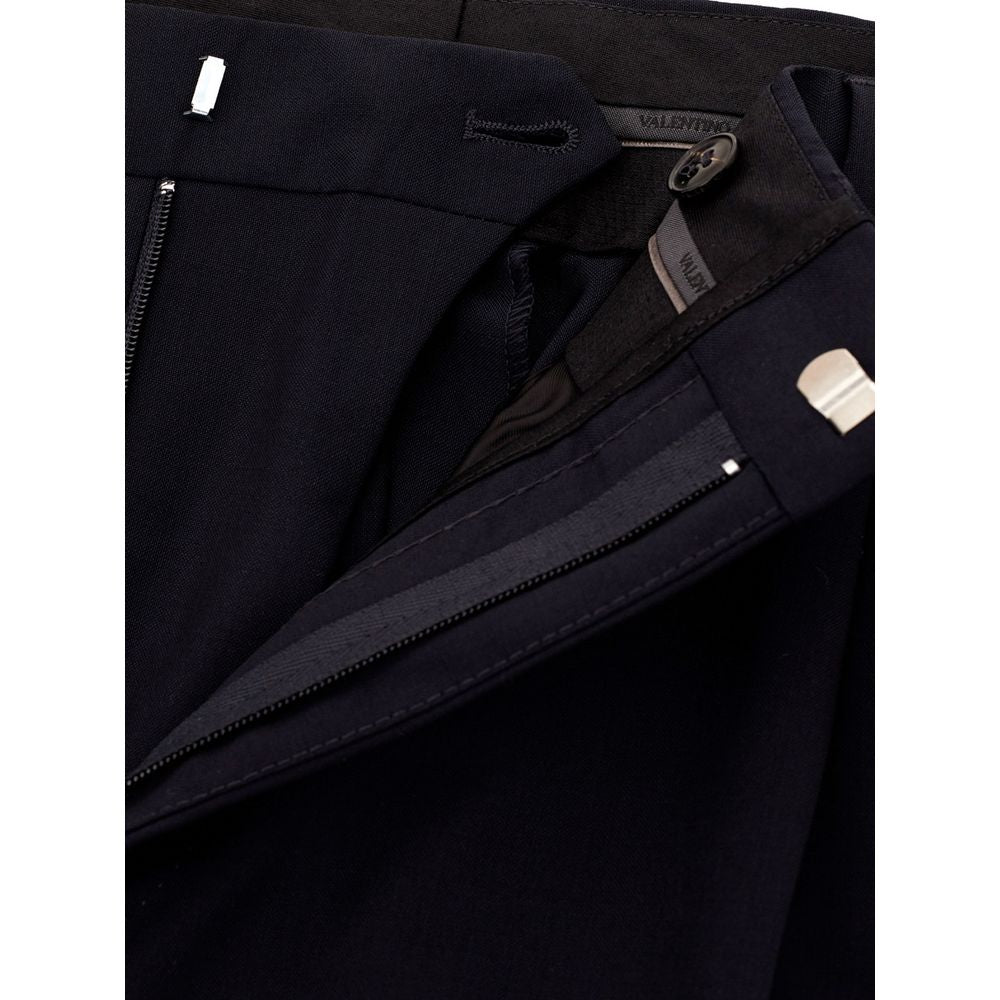 Schwarze Wollhose