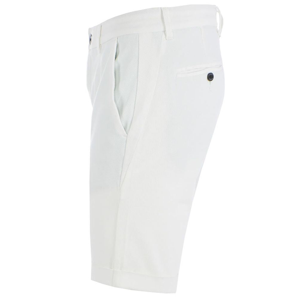 Weiße Baumwollshorts