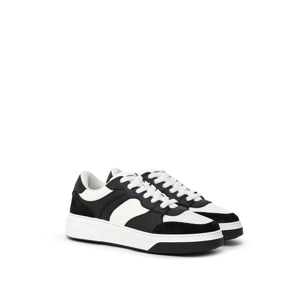 Schwarz-weißer Ledersneaker