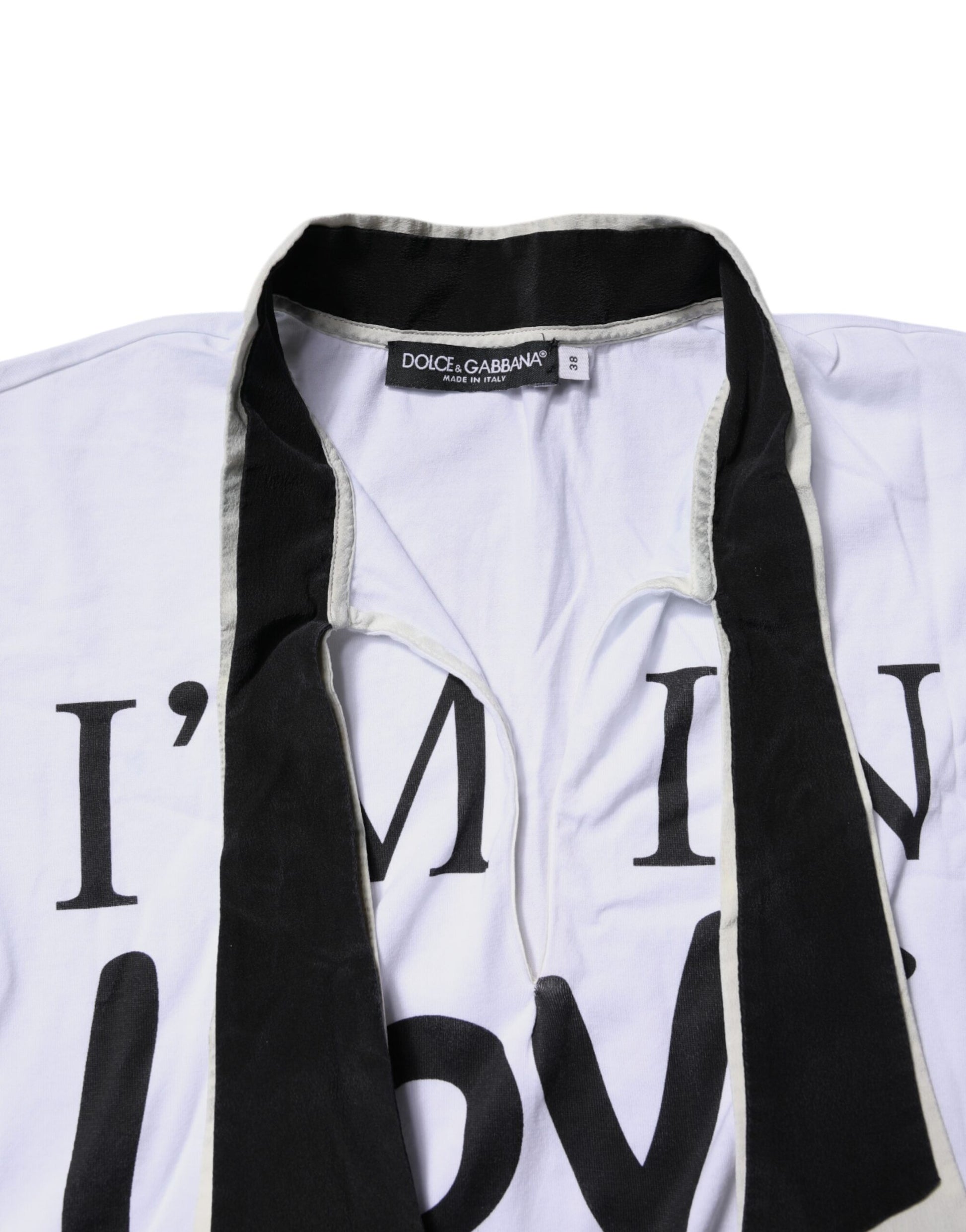 Weißes T-Shirt aus Baumwoll-Seiden-Mischgewebe mit Ascot-Kragen