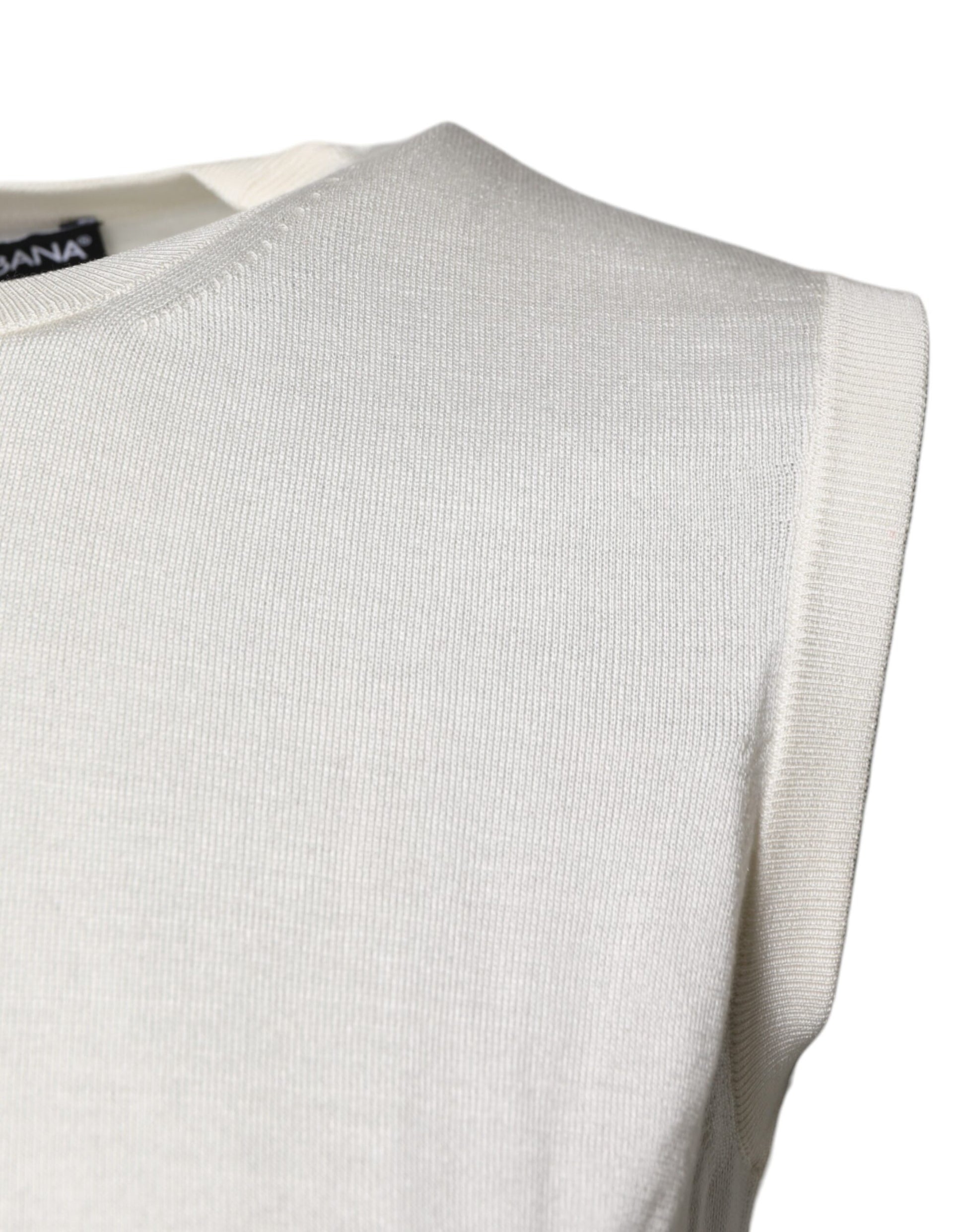 Cremefarbenes, ärmelloses Tanktop aus Seide mit Rundhalsausschnitt