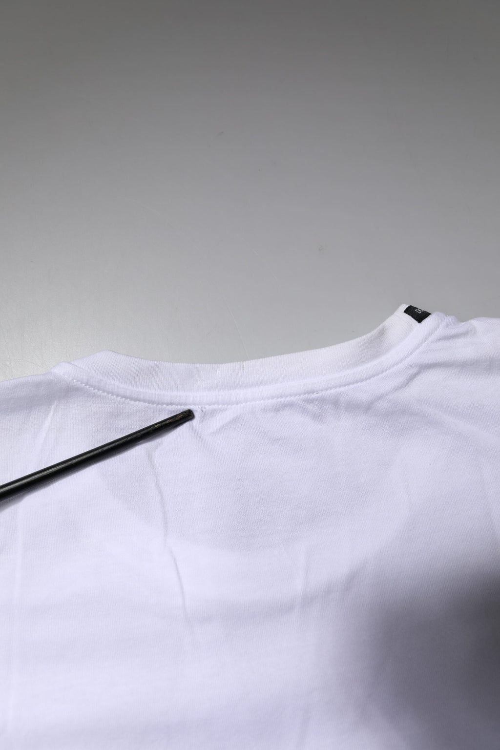 Dolce & Gabbana White Short Sleeves Round Neck Top T-shirt