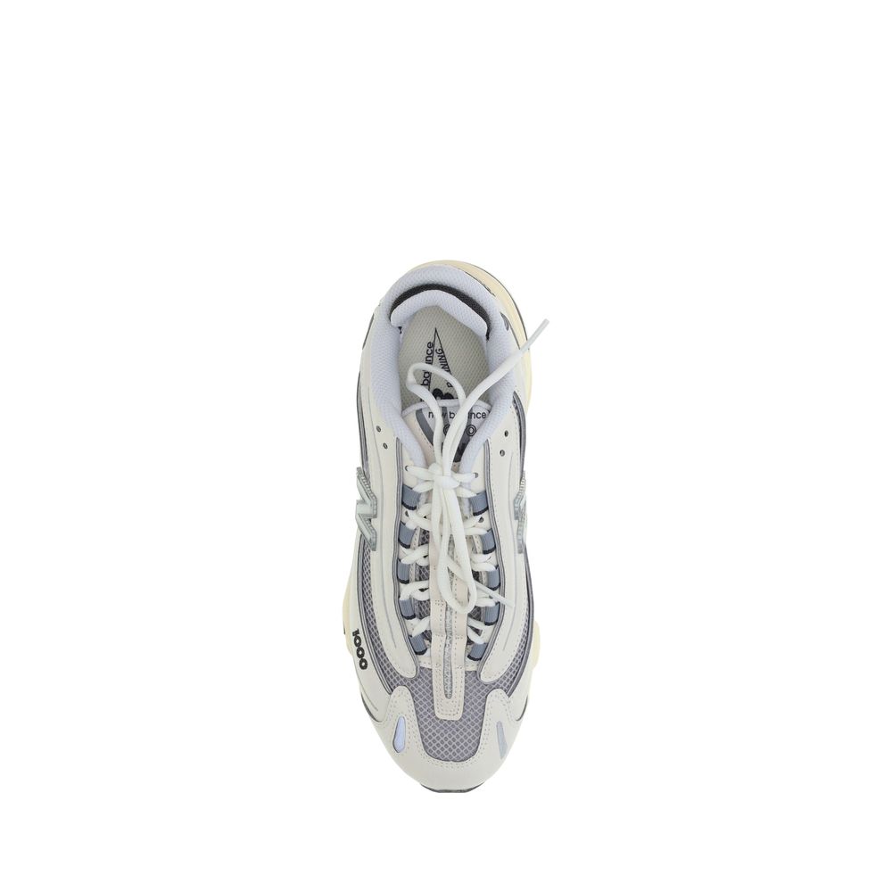 1000 Turnschuhe