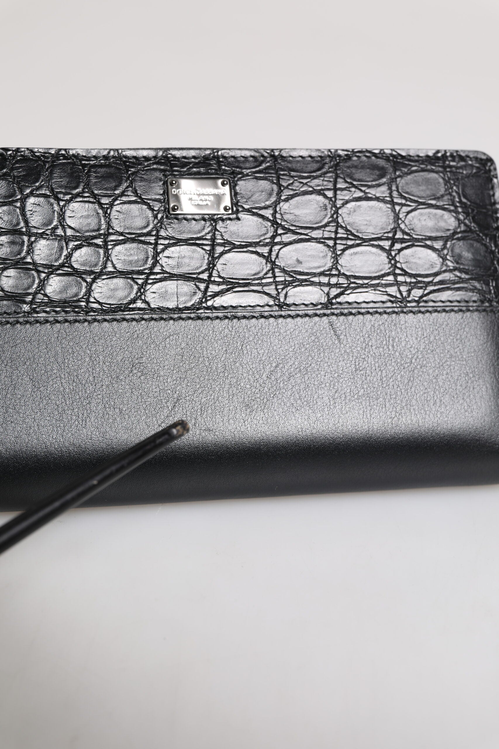 Dolce & Gabbana Black Leather Logo Plaque Zip Around Continental Wallet