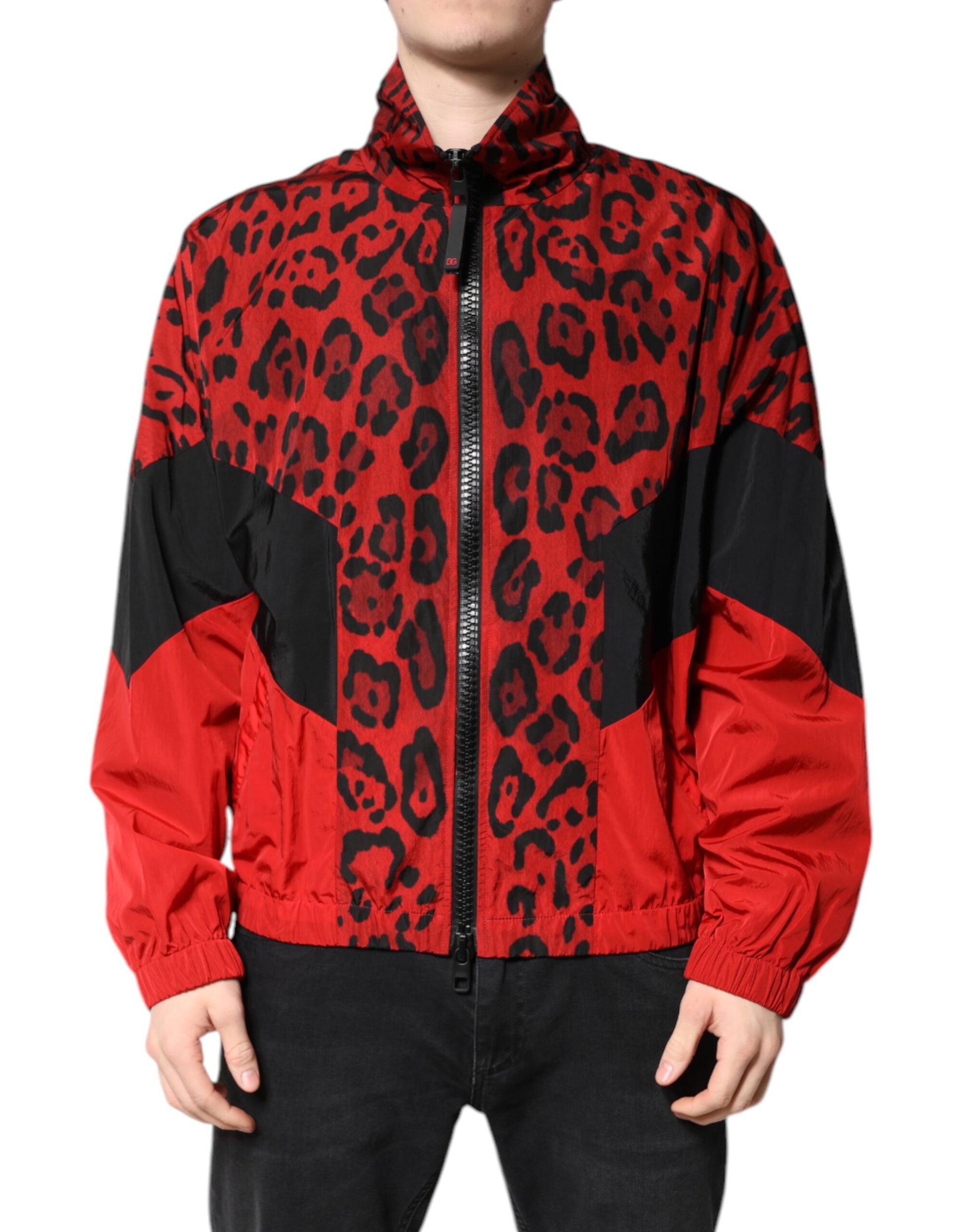 Rote Nylon-Bomberjacke mit durchgehendem Reißverschluss und Leopardenmuster